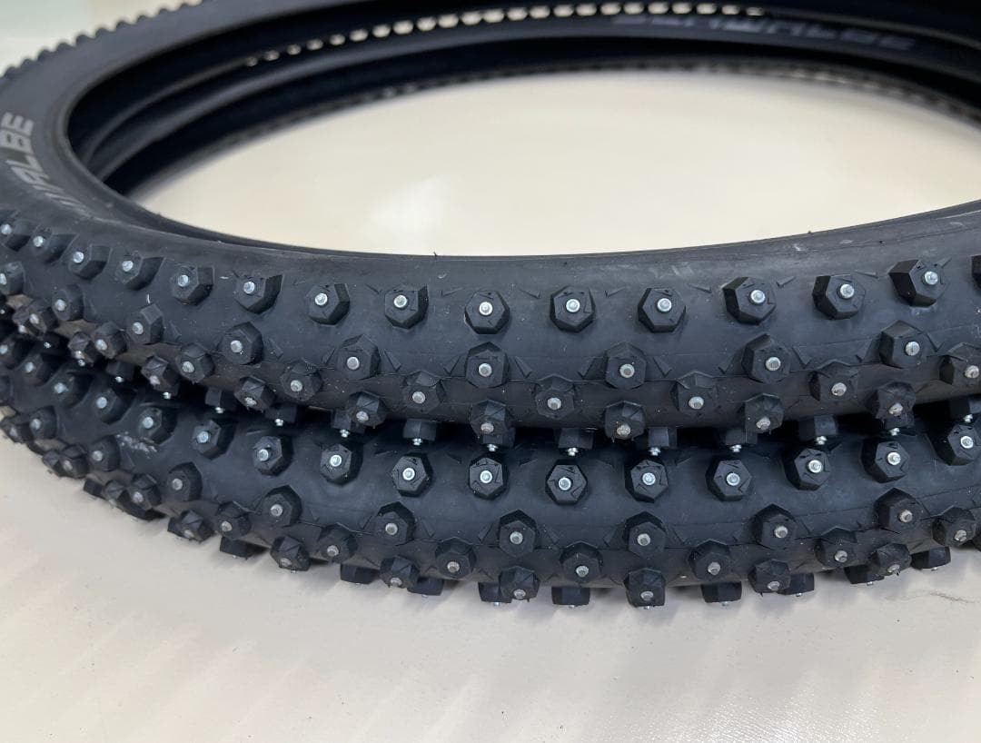 シュワルベ ICE SPIKER PRO 27.5×2.25 ２本セット