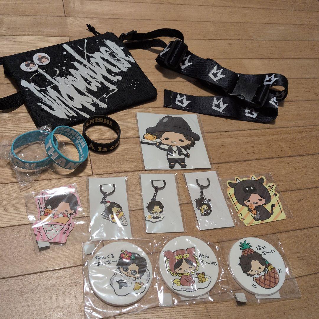 赤西仁　サコッシュ　スーツケースベルト　ラババン　キーホルダー　グッズ