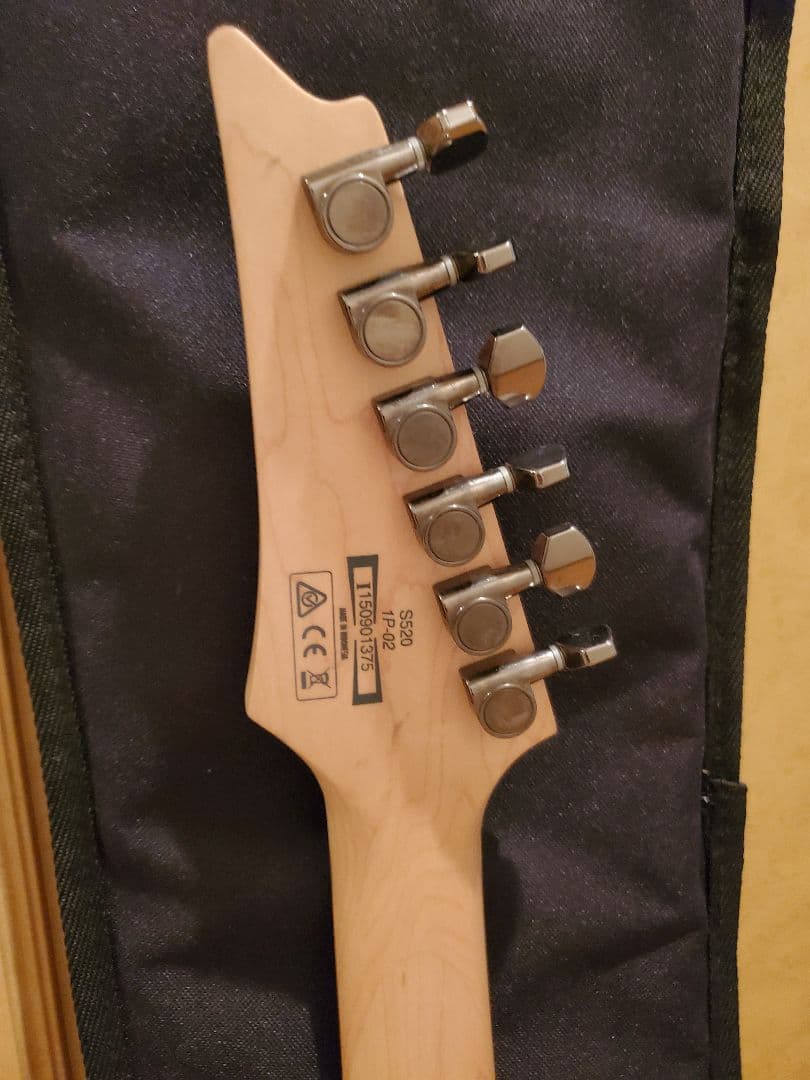 ギター Ibanez s520