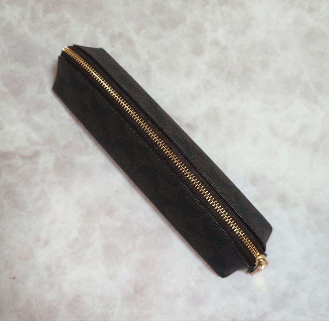 新品　COACH　コーチ　 筆箱 ゴールドジッパー　ペンケース