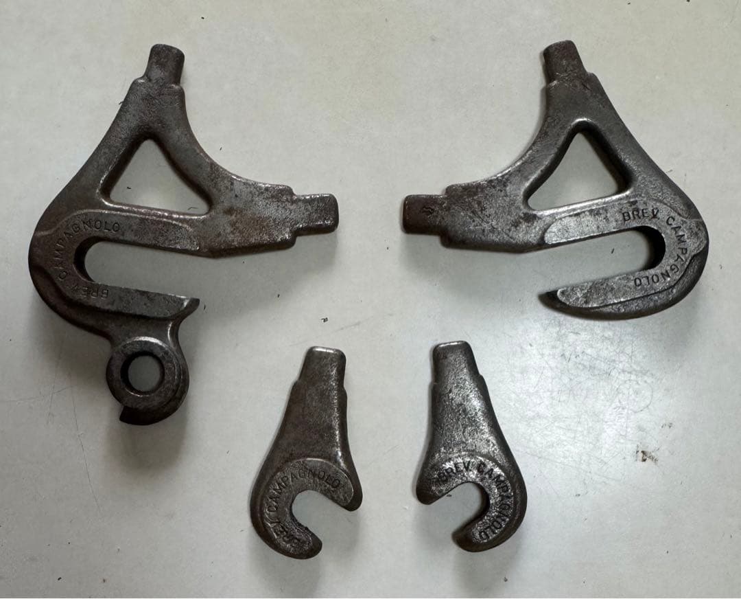 カンパニョーロ　ロードエンド　ショート