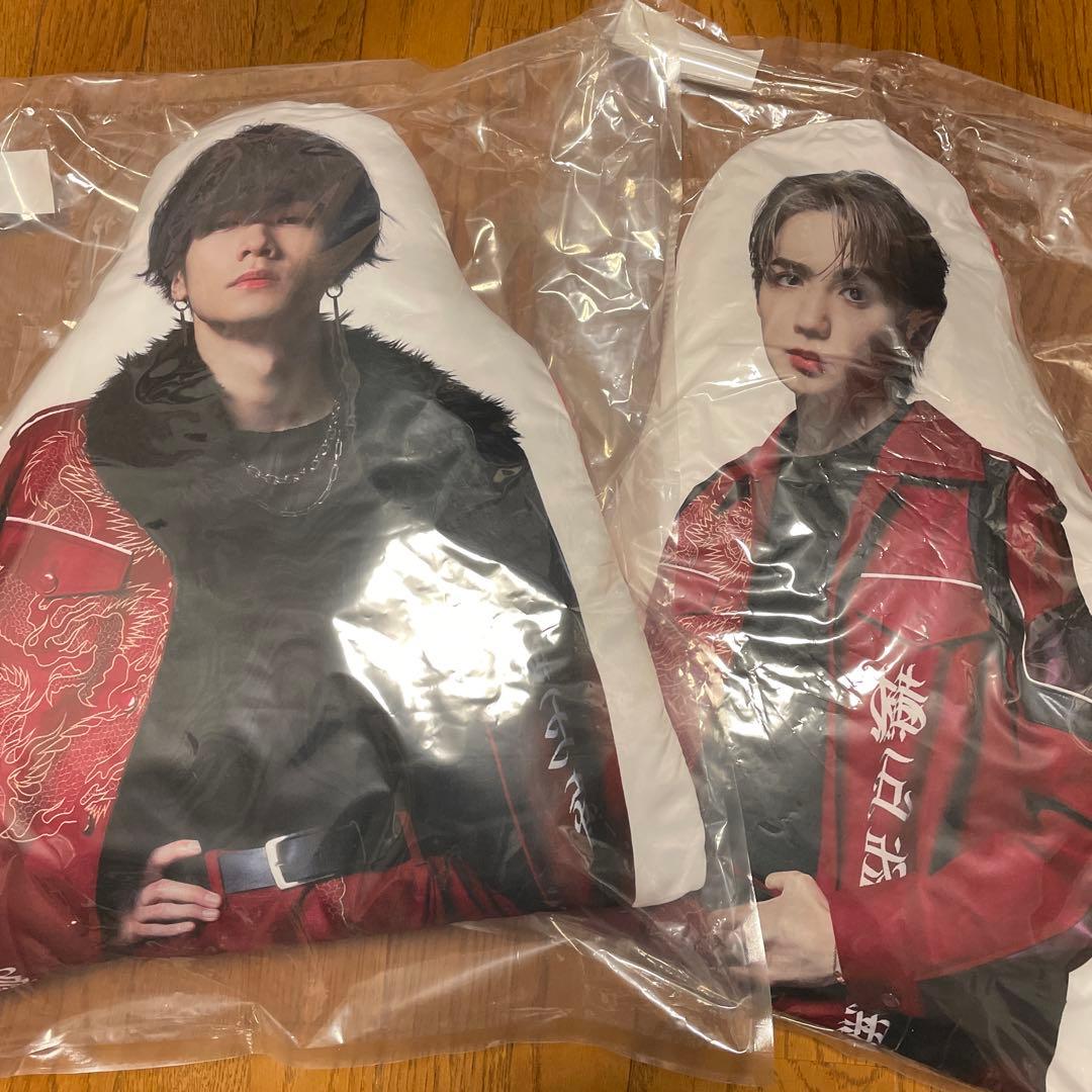 川村壱馬　吉野北人　BOTダイカットクッション