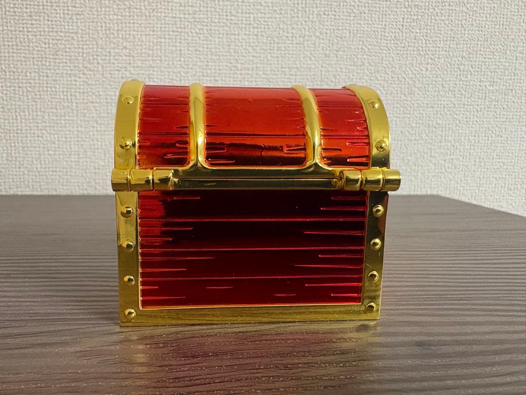 ドラゴンクエスト　メタリックアイテムズギャラリー　ロトの鎧、宝箱、ロトのしるし