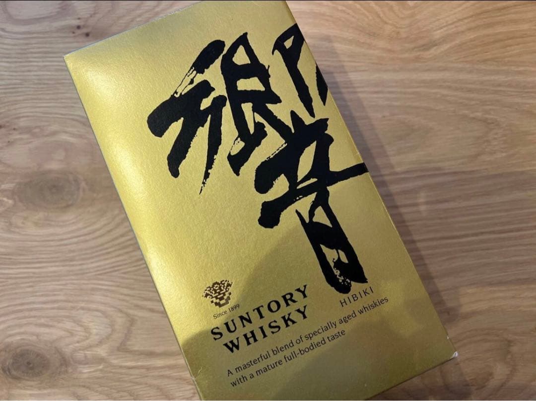 未開封　SUNTORY サントリーウイスキー響　SHN01