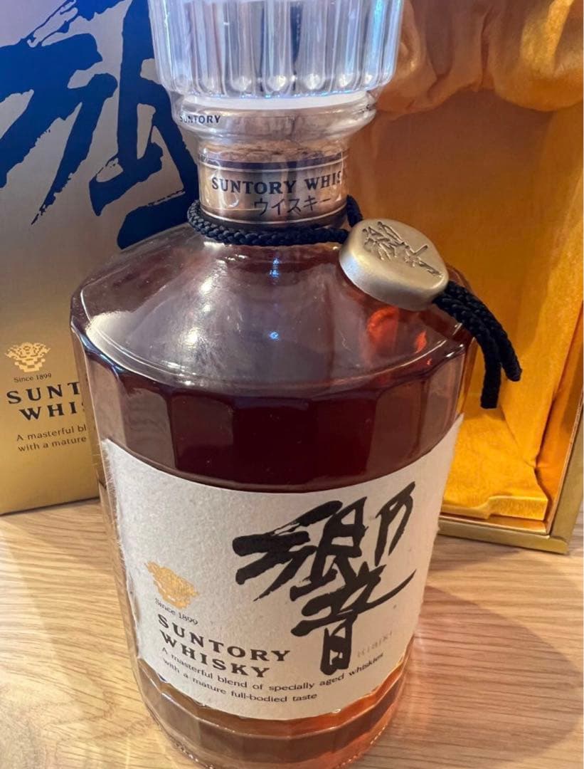未開封　SUNTORY サントリーウイスキー響　SHN01