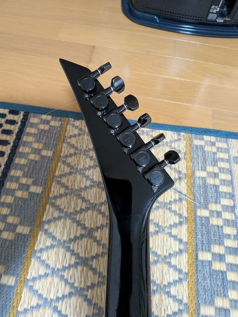 FERNANDES TEJ-70 後期型／金ロゴFGI 布袋　カーボン調Gライン