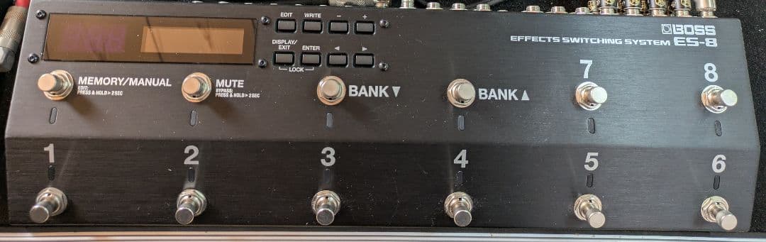 中古美品 BOSS ES-8 EFFECT SWITCHING SYSTEM