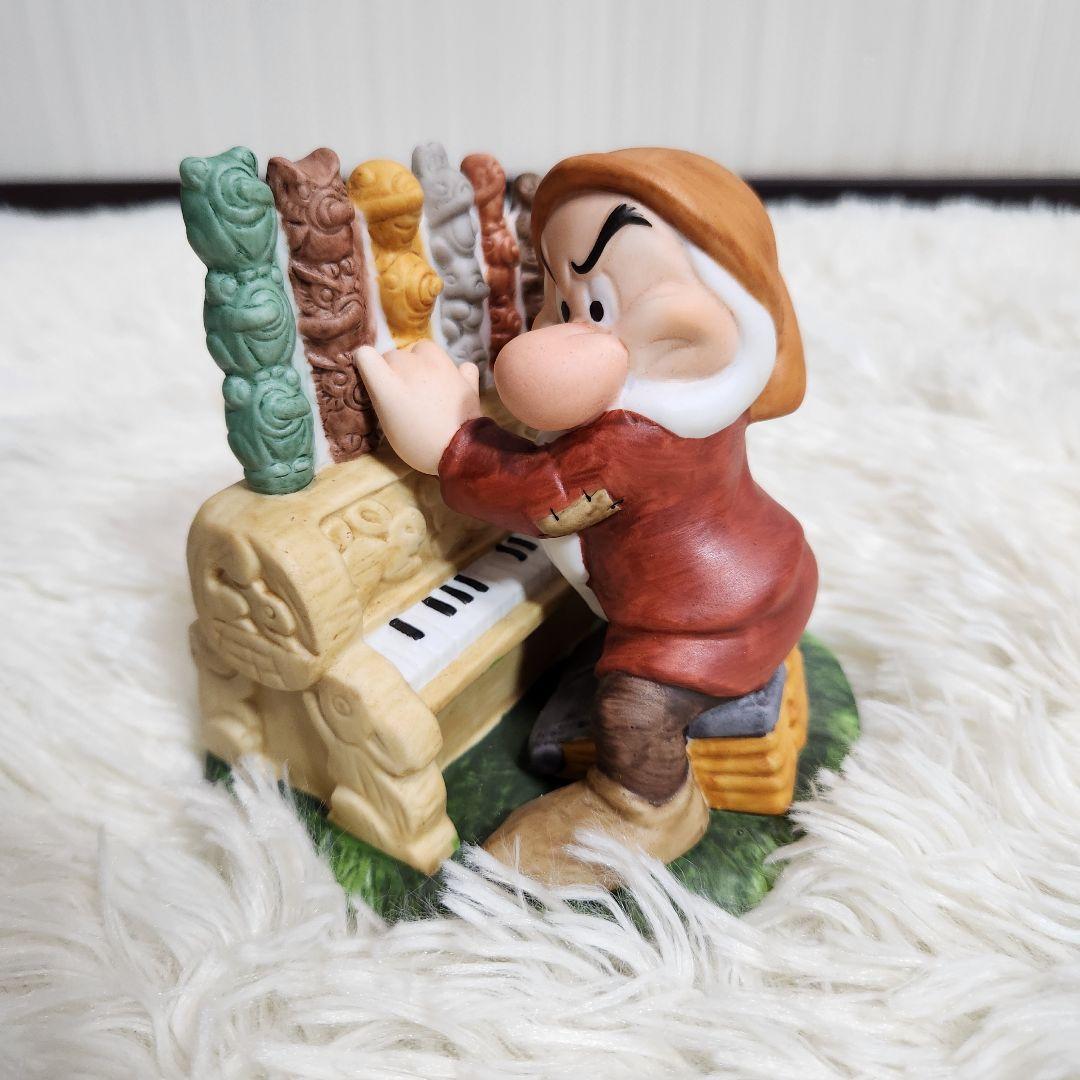 【極美品！最安値】白雪姫と七人のこびと 加藤工芸　ガーデンフィギュア　８体セット