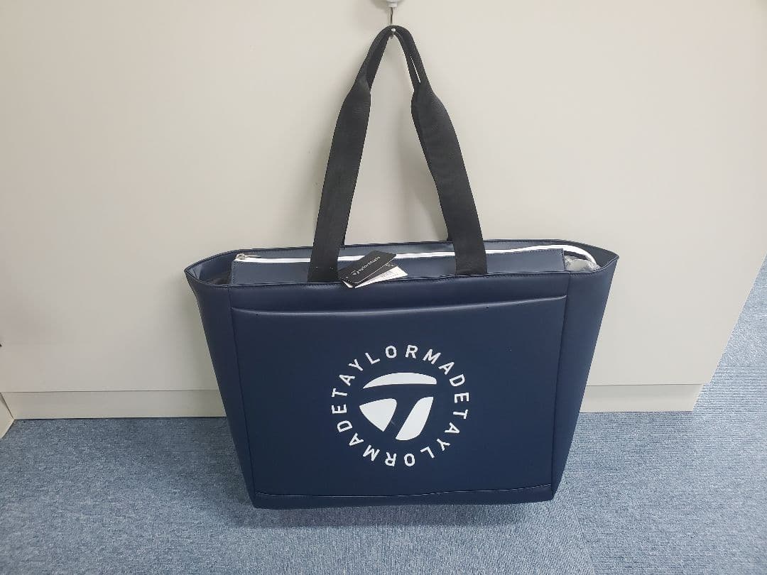 ゴルフトートバッグ TaylorMadeテーラーメイド NEWモデル 新品未使用