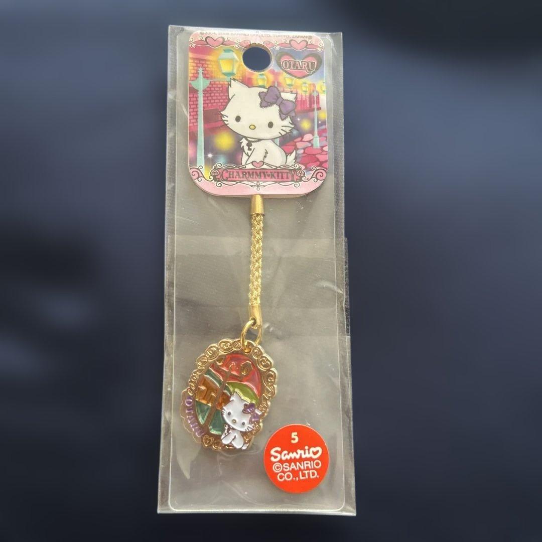 北海道小樽限定　ハローキティストラップ