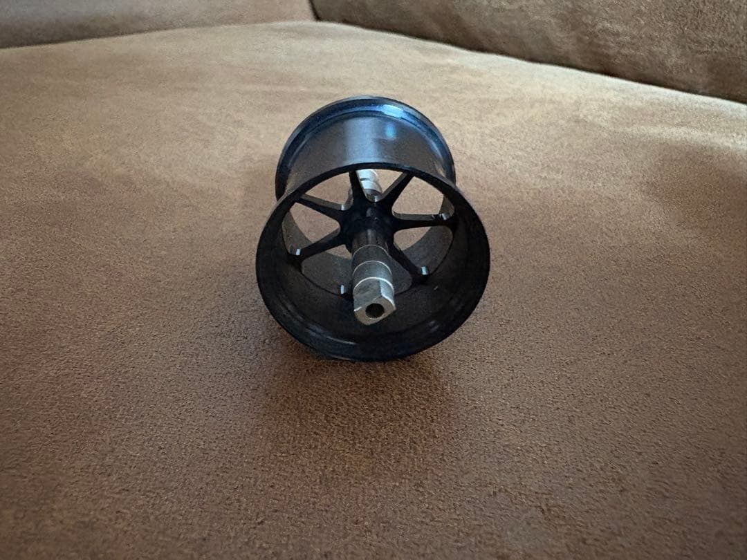 アンバサダー2500c Avail スプール