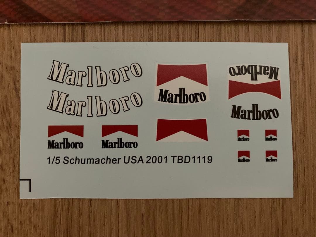 ラス1 デカール付き　日本未発売　ビッグスケールF1コレクション　2001