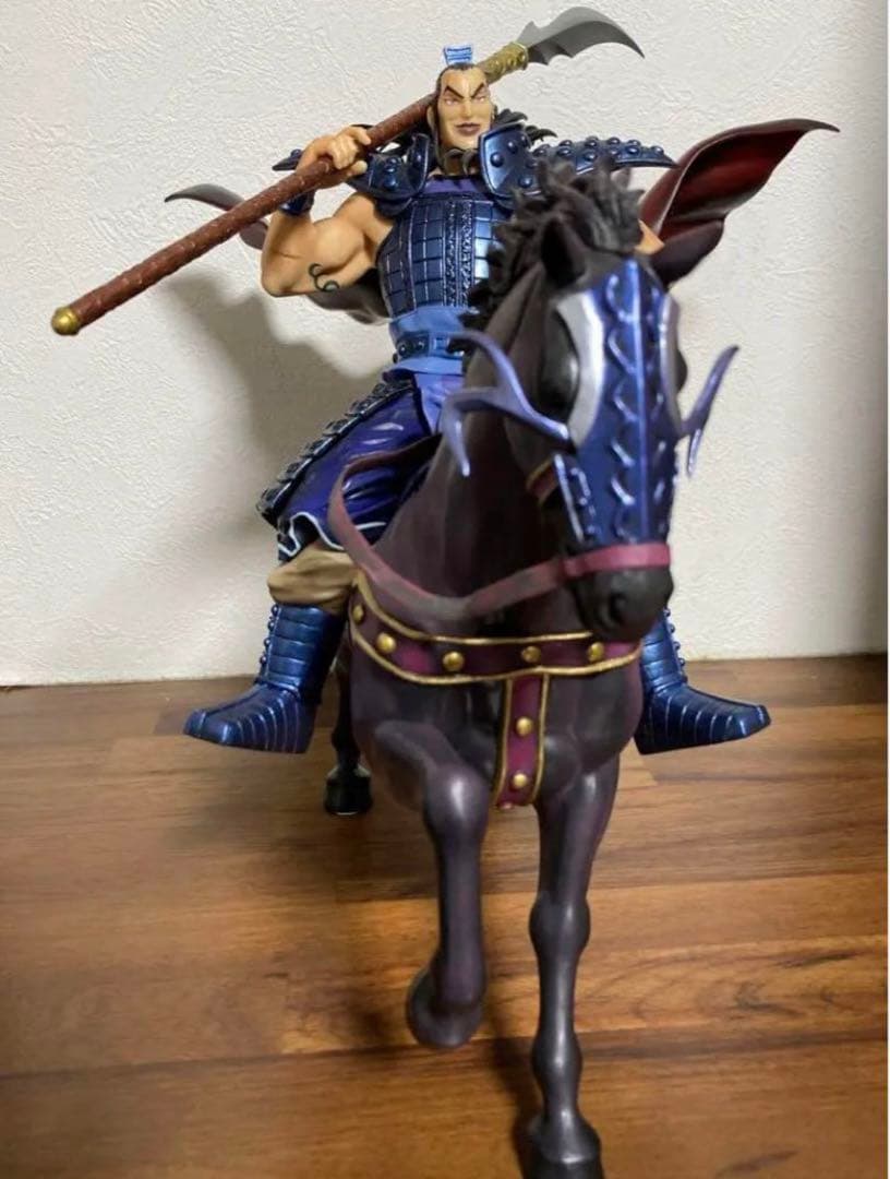 新品　キングダム　王騎　ヒョウ公　出陣　フィギュア