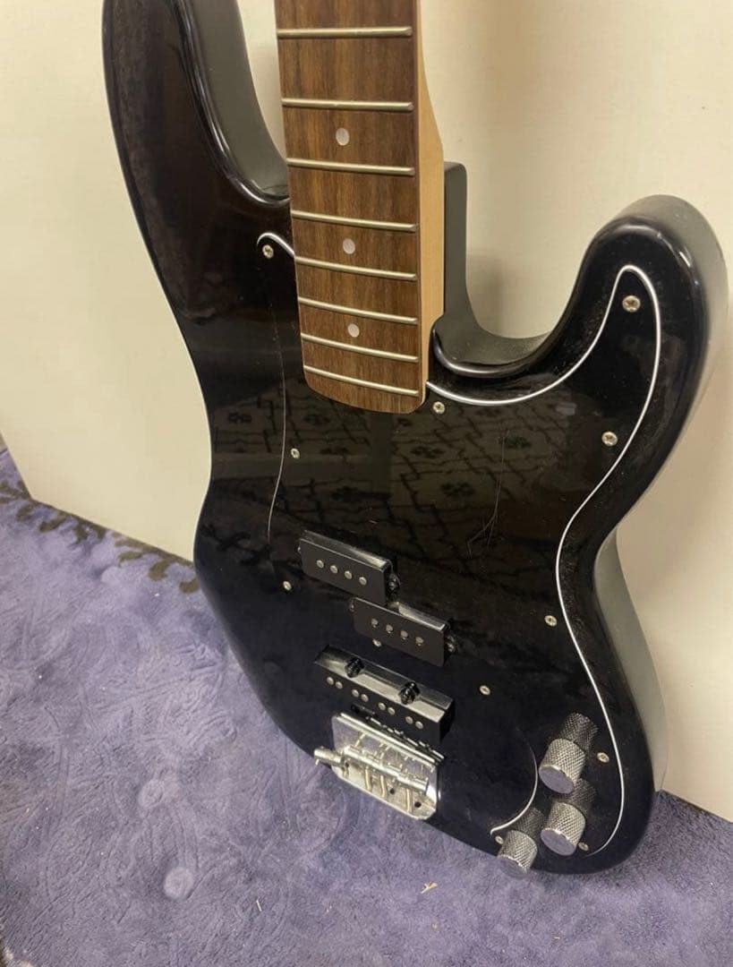 squier precision bass スクワイヤー プレシジョンベース