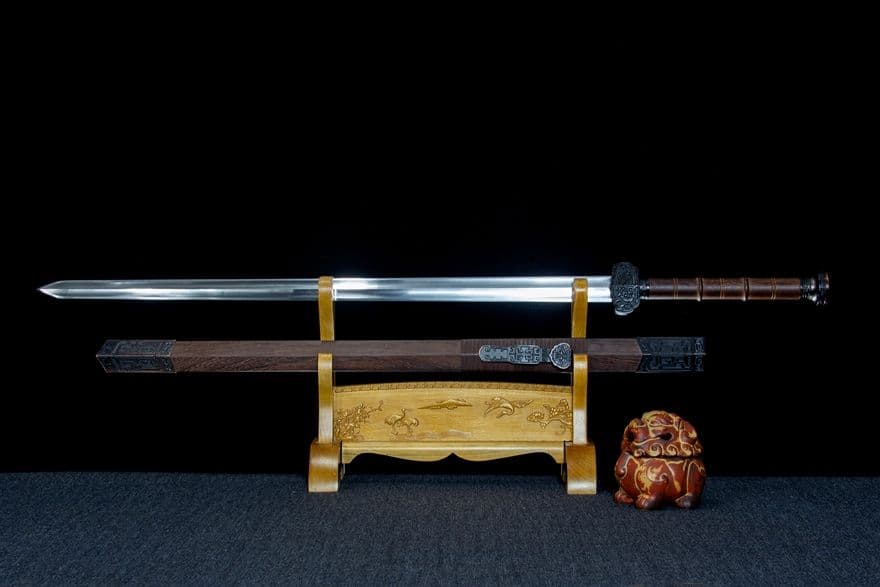 古兵器   武具　刀装具　日本刀　模造刀   居合刀 千藤如意漢剣