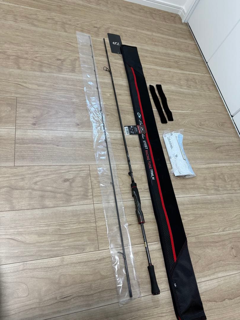 ダイワ エメラルダス ストイストrt 79mlm 美品　穂先新品