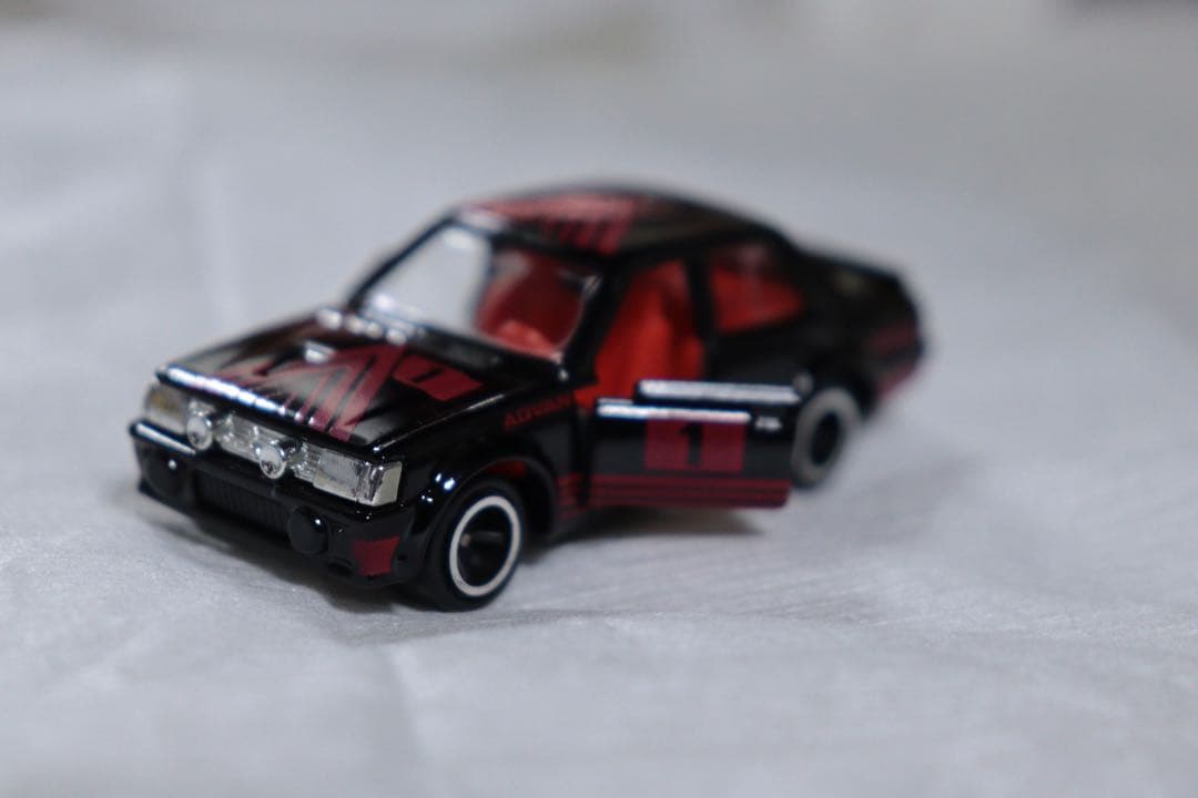 日本製　トミカ　三菱　ランサー　ターボ　アドバン　黒箱　NO.38