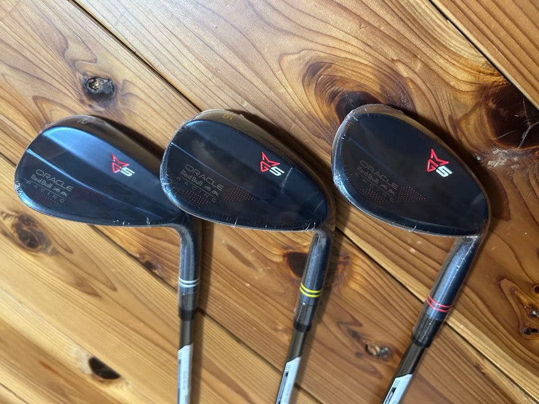 テーラーメイド レッドブル ウェッジセット 52° 56° 60°