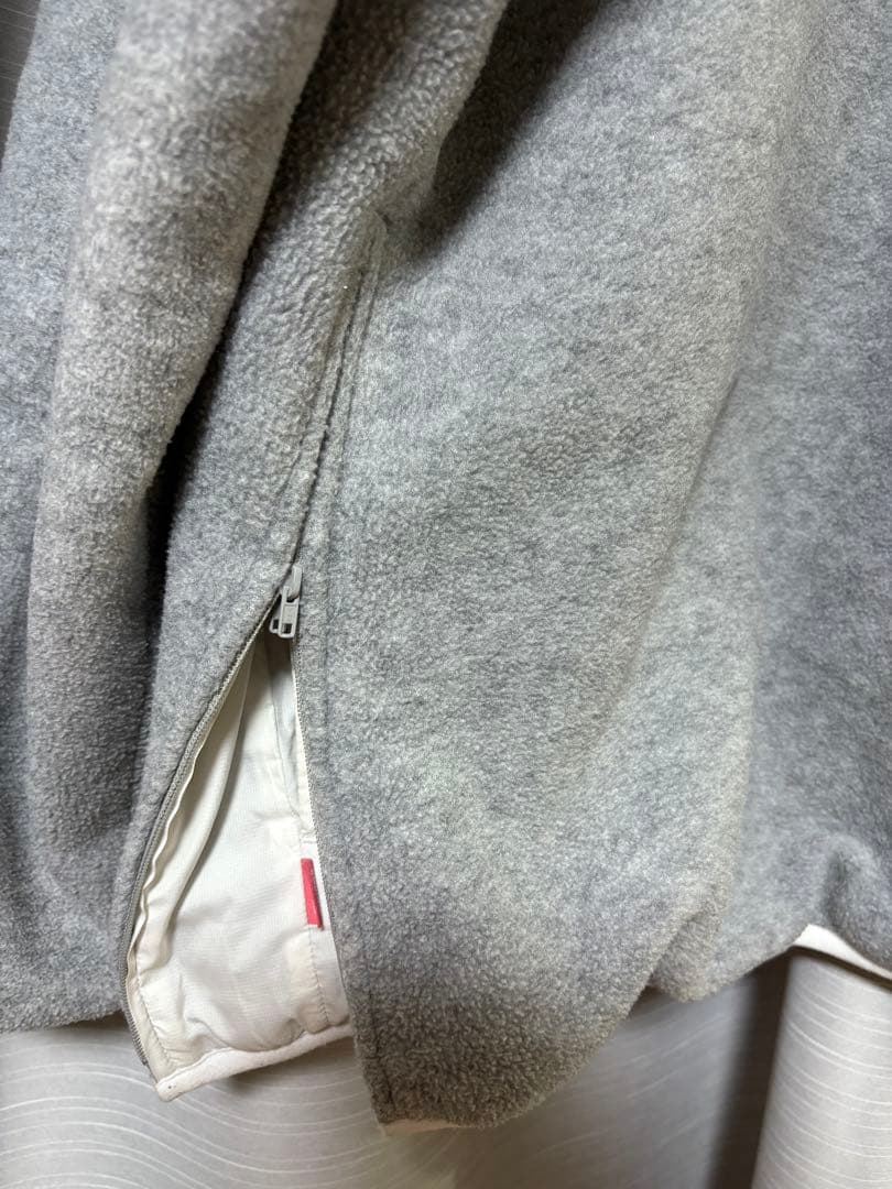 SY32 リバーシブルトレーナー