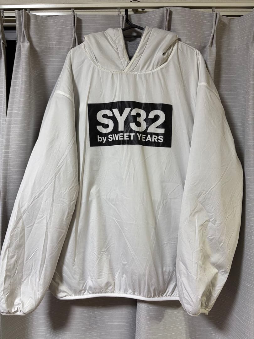 SY32 リバーシブルトレーナー