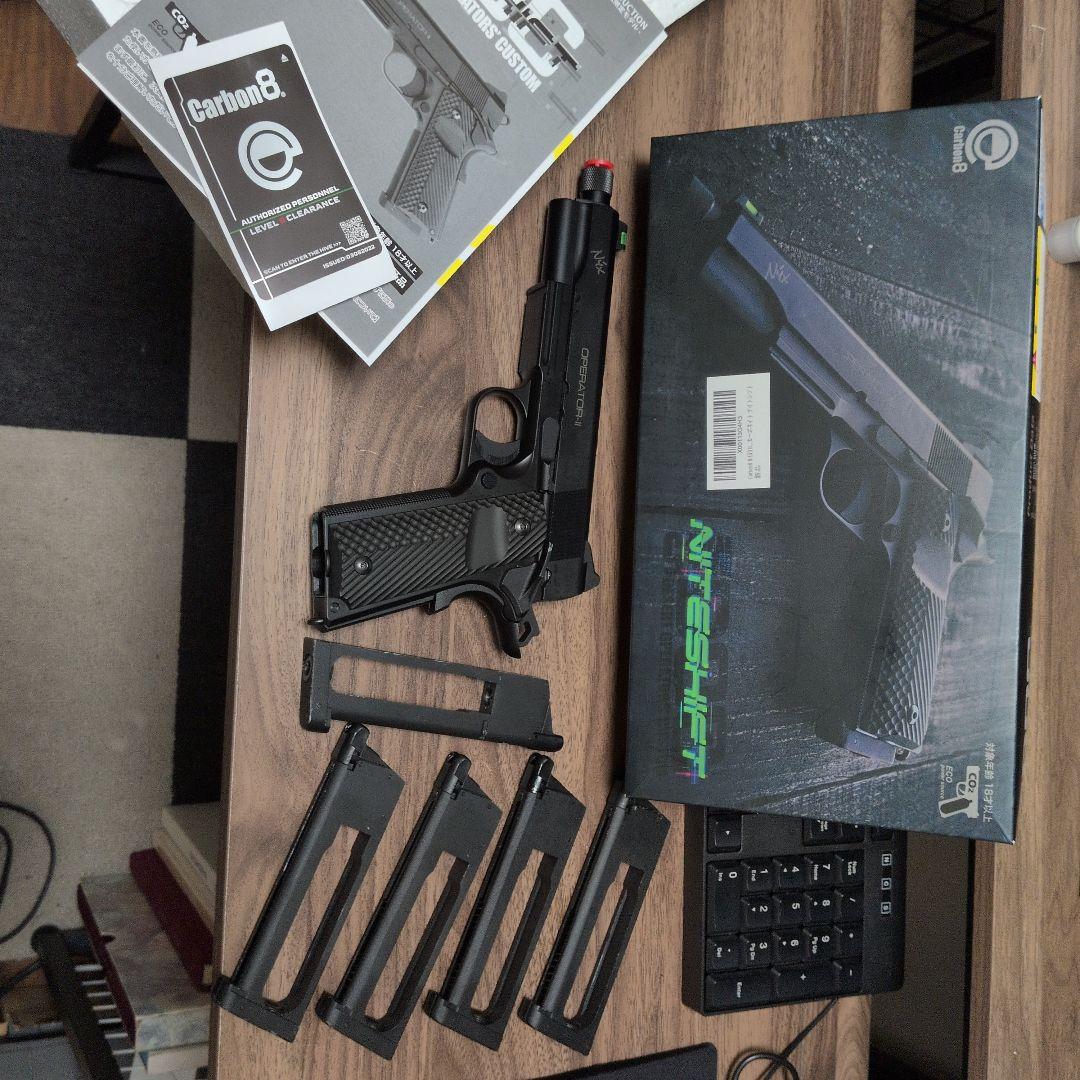 Carbon8 M1911 NITESHIFT ガスガン