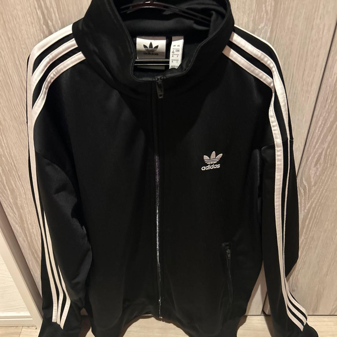 アディダストラックジャケット