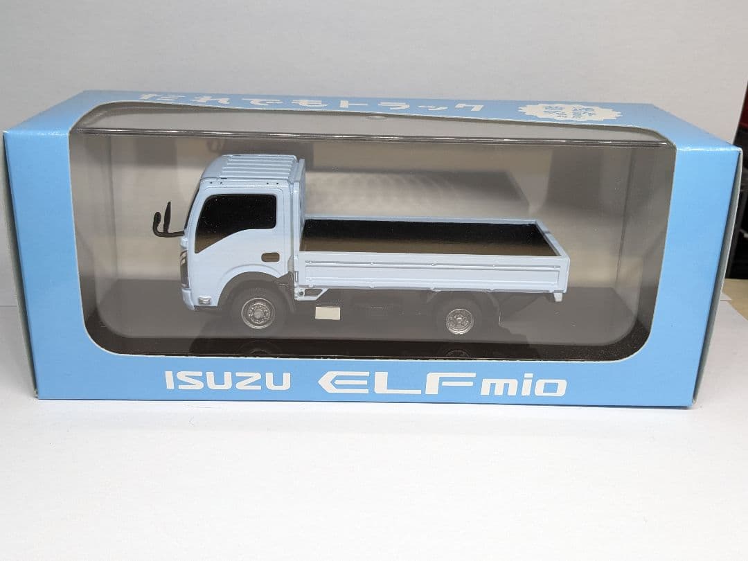 いすゞ自動車特注品 いすゞエルフミオ 1/40 25個限定品 非売品