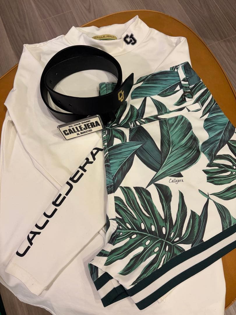 【セットアップ】CALLEJERA★長袖モックネックシャツ白★パンツ緑★ベルト黒