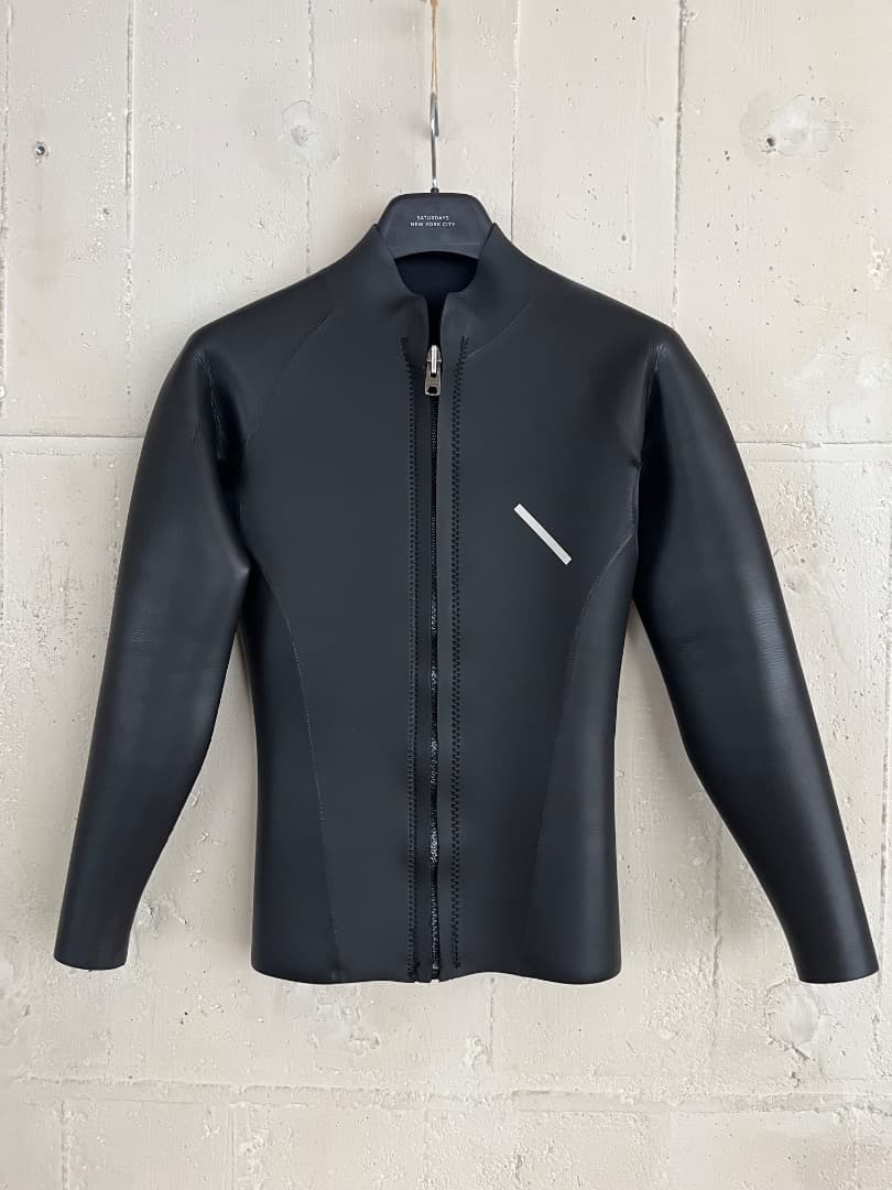 Saturdays NYC　FITSYSTEMS　タッパー　フロントジップ
