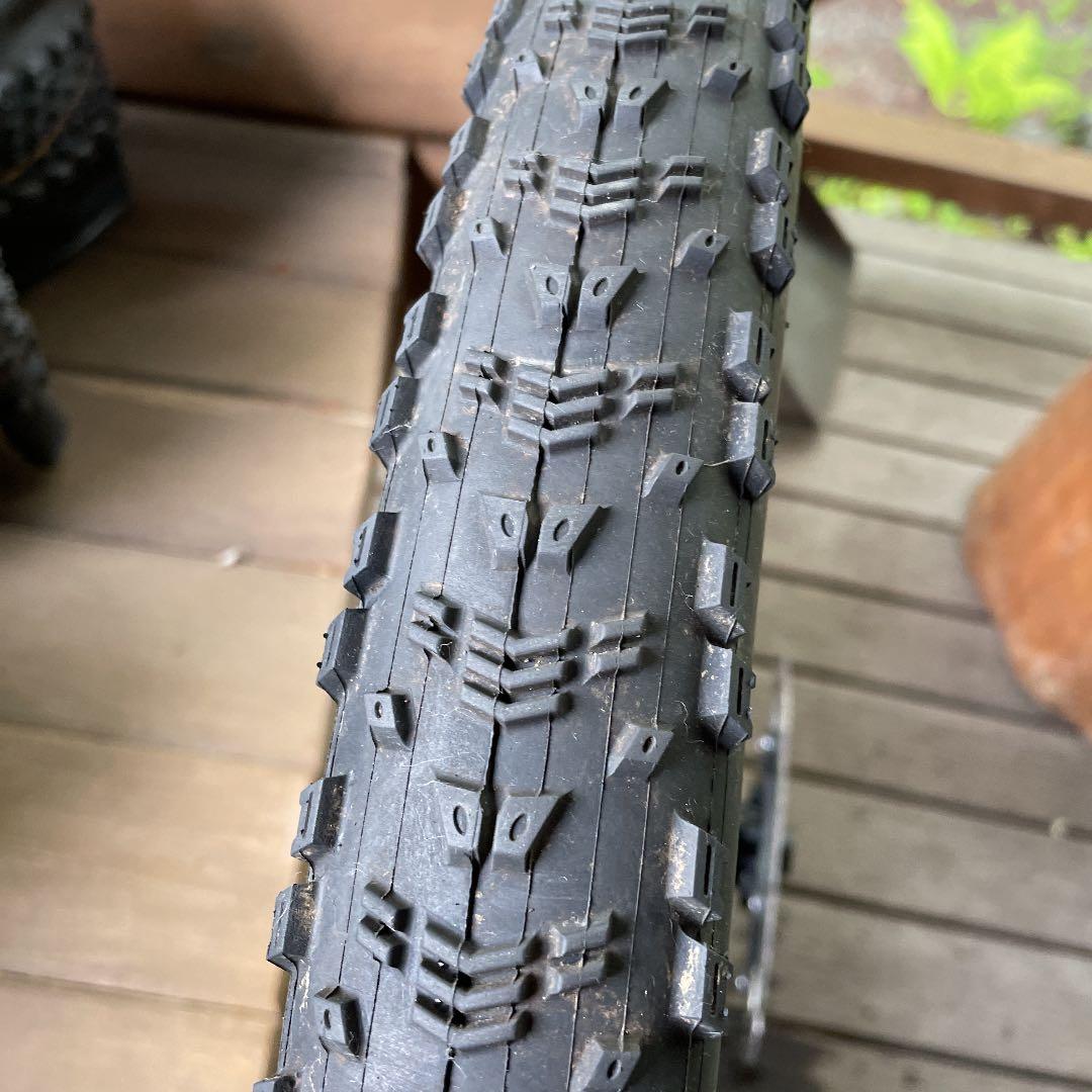 STANS CB7 MAXXIS タイヤセット　タイヤは未使用　元値32万