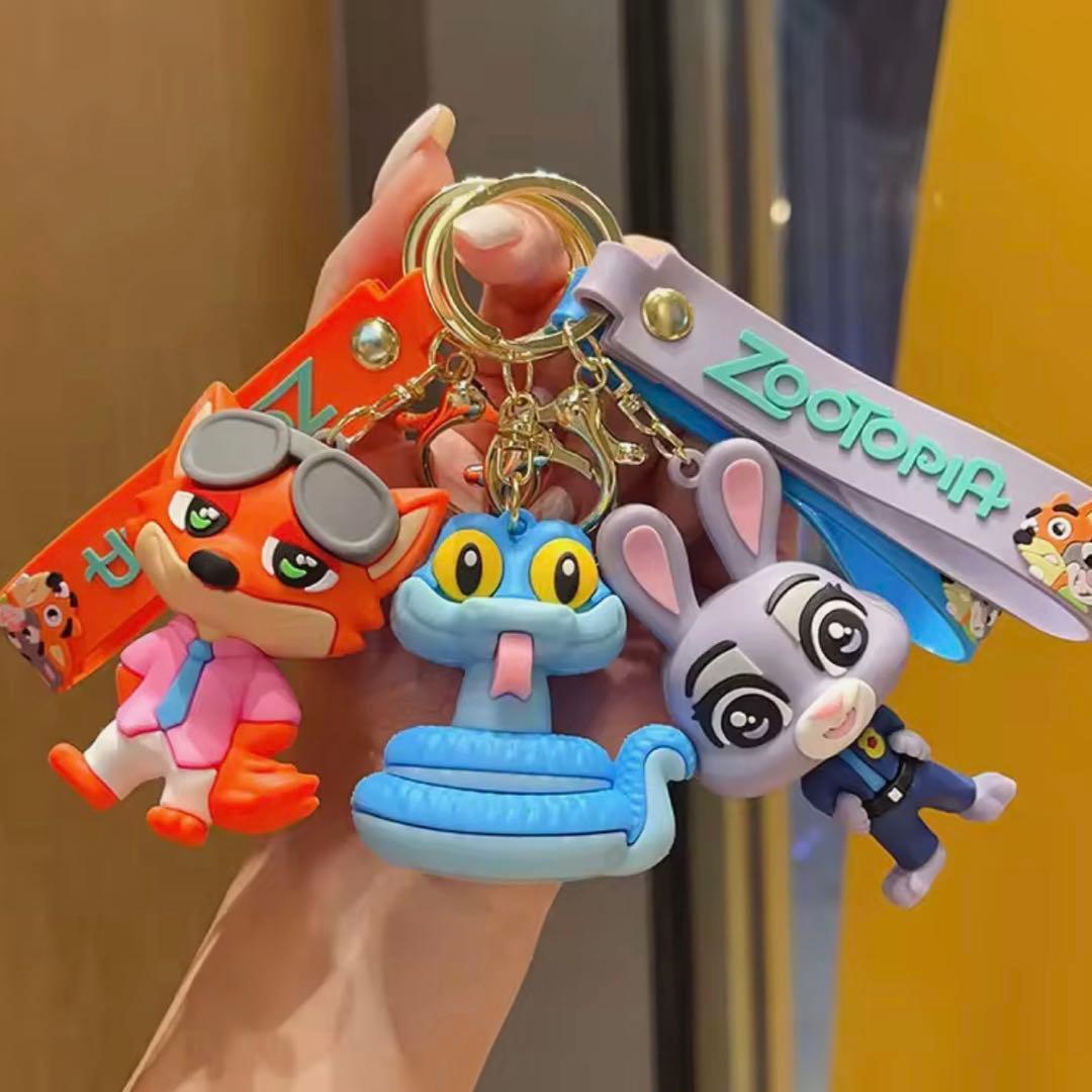 大人気❣️3点セット！ズートピア ニック＆ジュディ＆ゲイリー キーホルダー