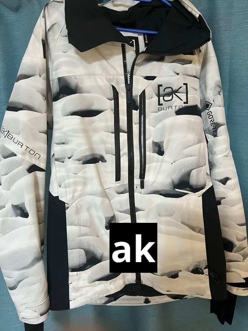 Burton ［ak］ゴアテックス スノボウェアsサイズ GORE SWASH