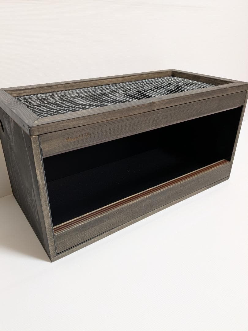 【アウトレット１点限定】内部ブラックアルミ爬虫類ケージ600×300×300mm