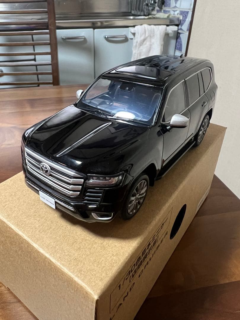 【非売品】トヨタ ランドクルーザー ブラック ミニカー