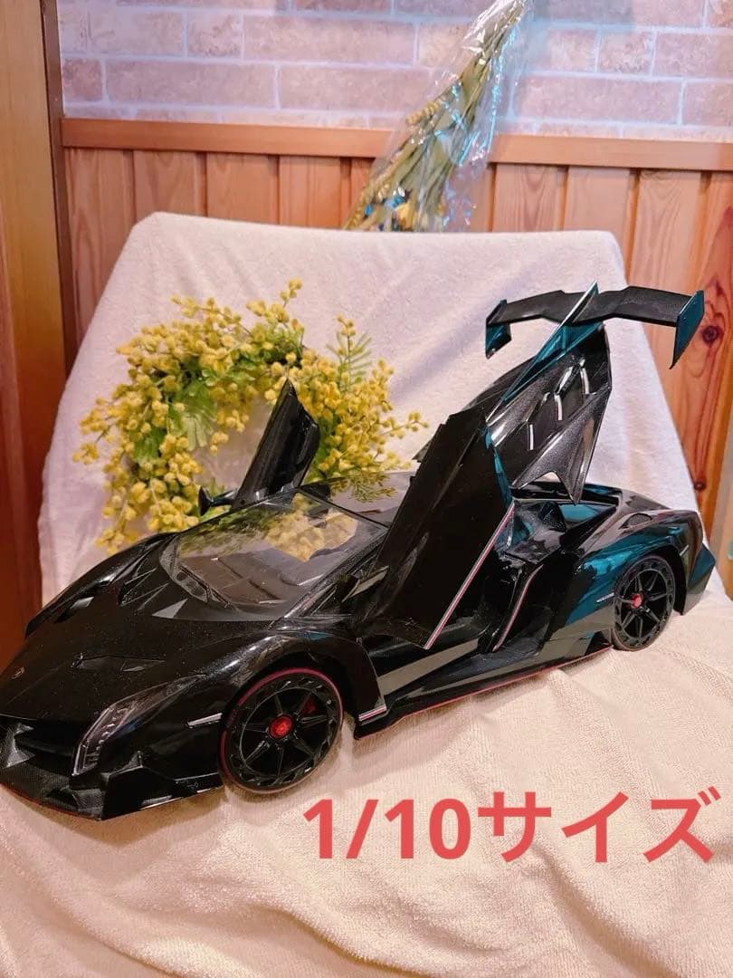 美品　ランボルギーニ　ヴェネーノ　模型　1/10 ミニカー　ダイキャストカー