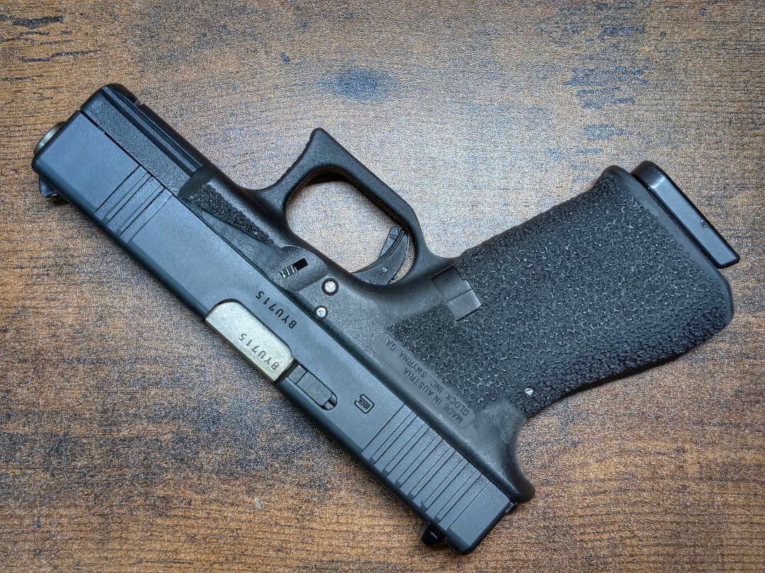 東京マルイ　グロック19 Gen3 TLG19 刻印カスタム　ガスブローバック