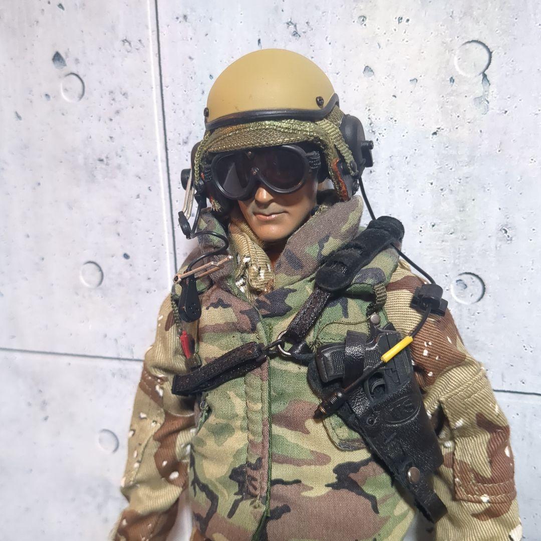 1/6 12インチ 特殊部隊 ヘリコプターパイロット フィギュア CS97