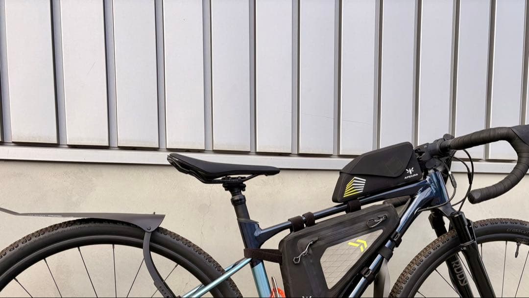 GIANT REVOLT X 1 （XS）2023 サス付き グラベルバイク