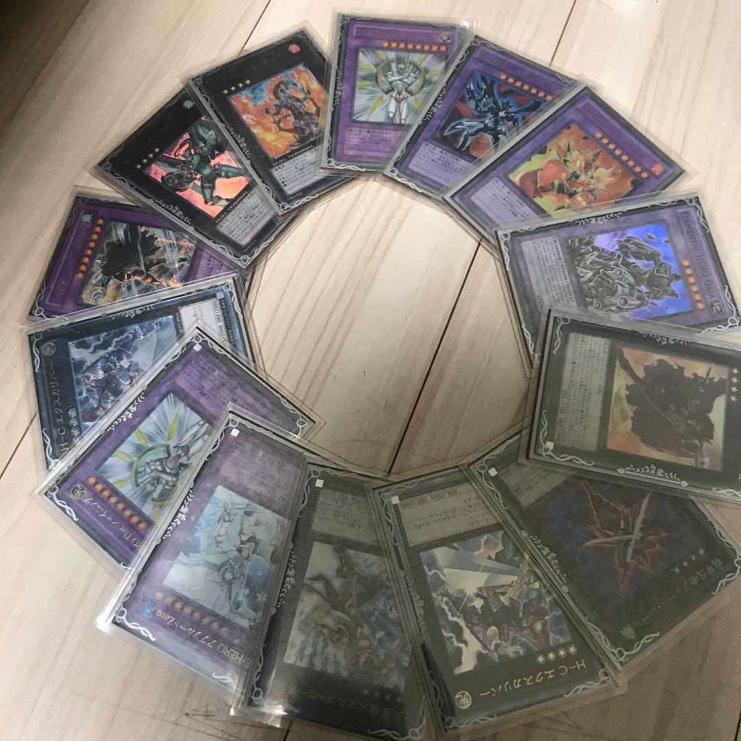 遊戯王 ヒーロービートデッキ スリーブ付き