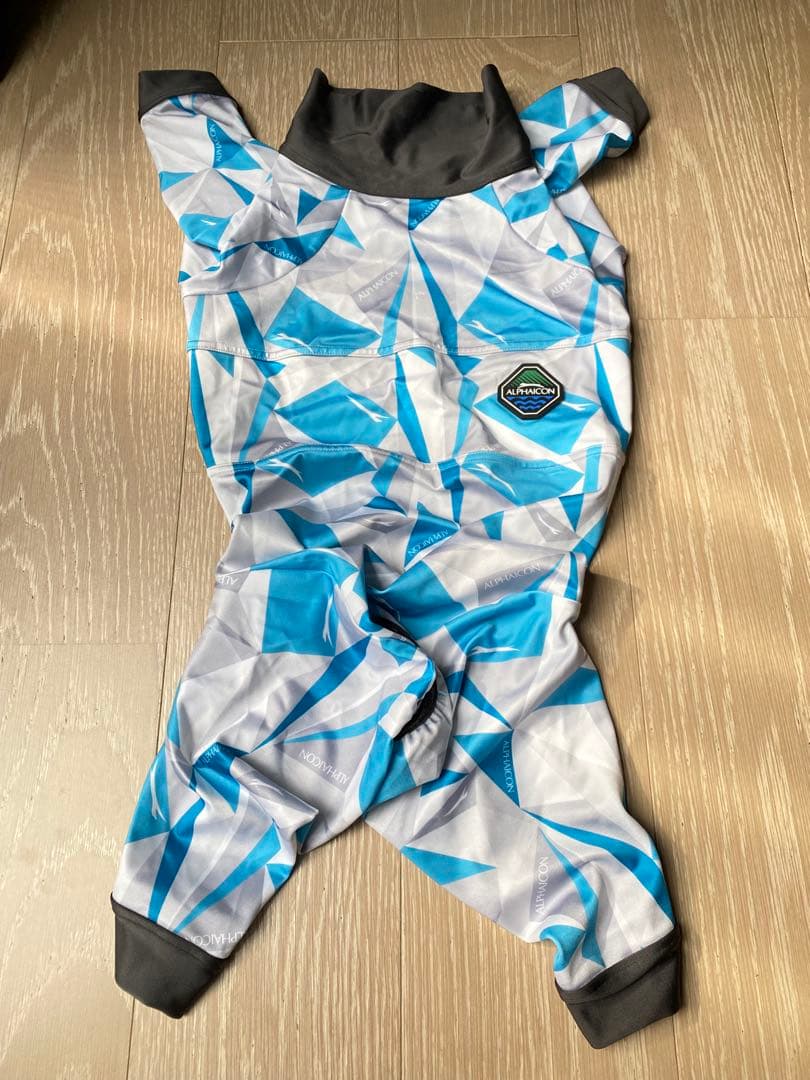 ALPHAICON 犬用全身フルドッグガード　青・白・グレー　美品