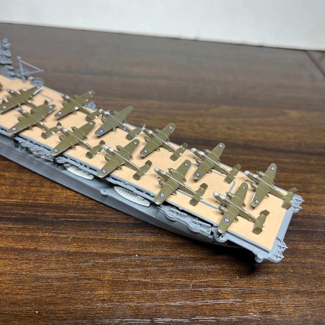 1/700 アメリカ海軍　航空母艦　ヨークタウン　ホーネット　2隻セット