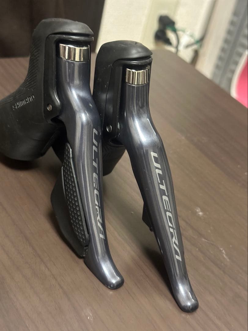 Shimano ULTEGRA r8150 di2 シフター・レバー
