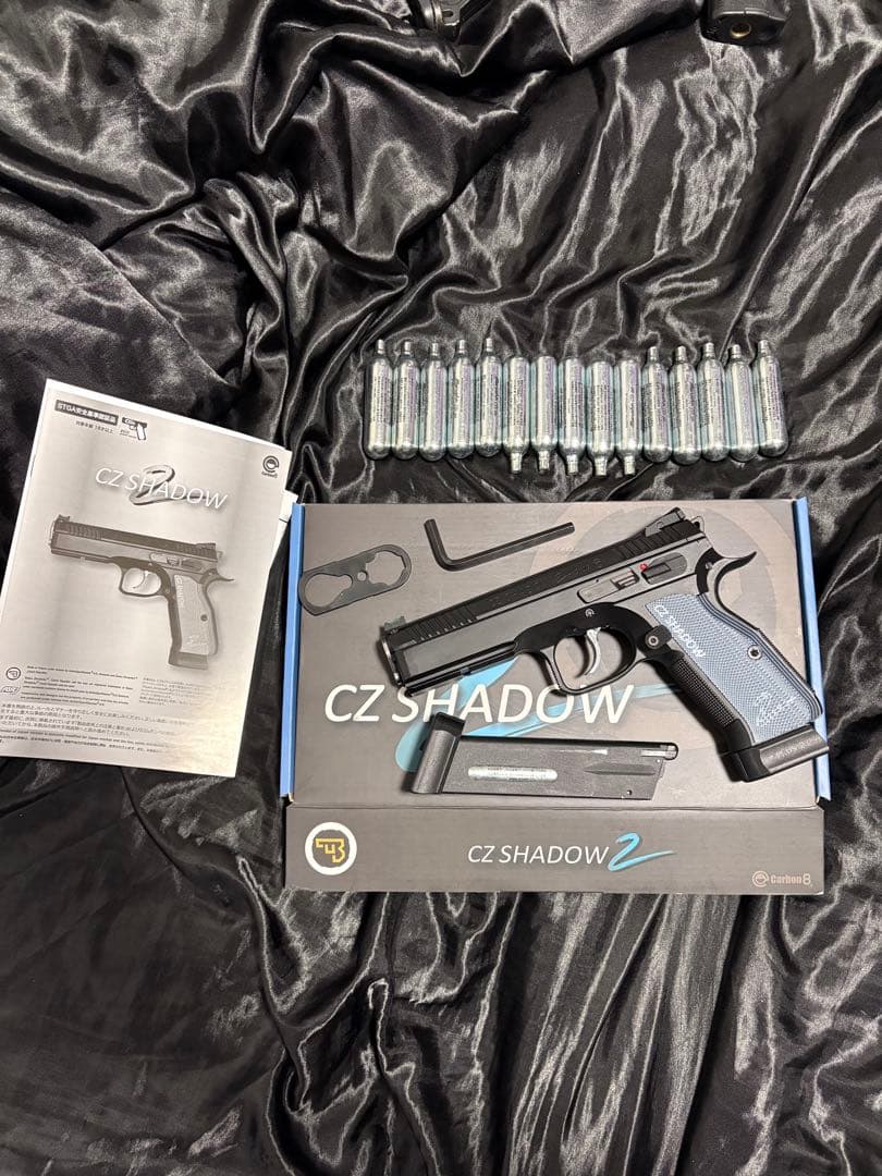 最終値下げ カーボネイト CZ SHADOW2 CO2 ガスガン