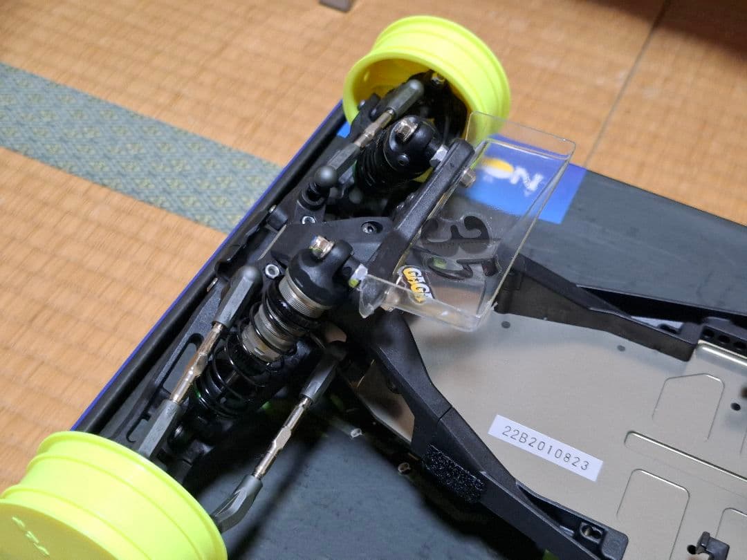 M*a様 TLR 22DC 5.0 ROLLER　未走行