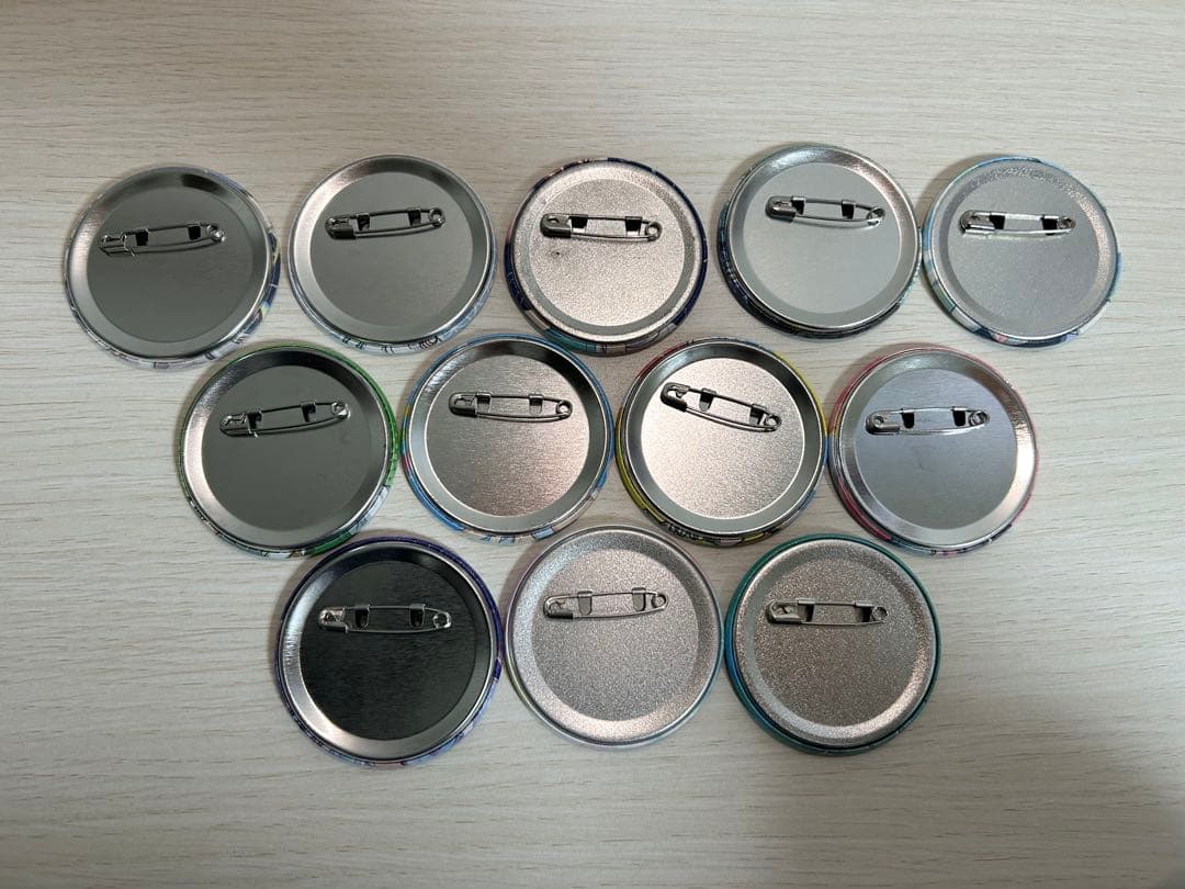 いれいす　ほとけ　いむくん　缶バッジ