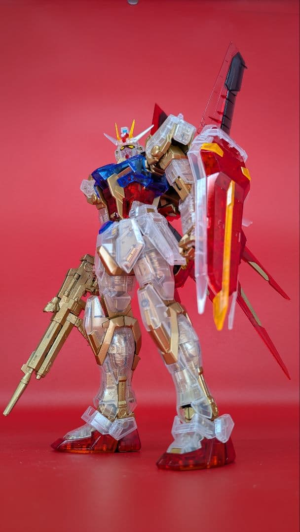MG 1/100 エールストライクガンダム Ver.RM ソリッドクリア 完成品