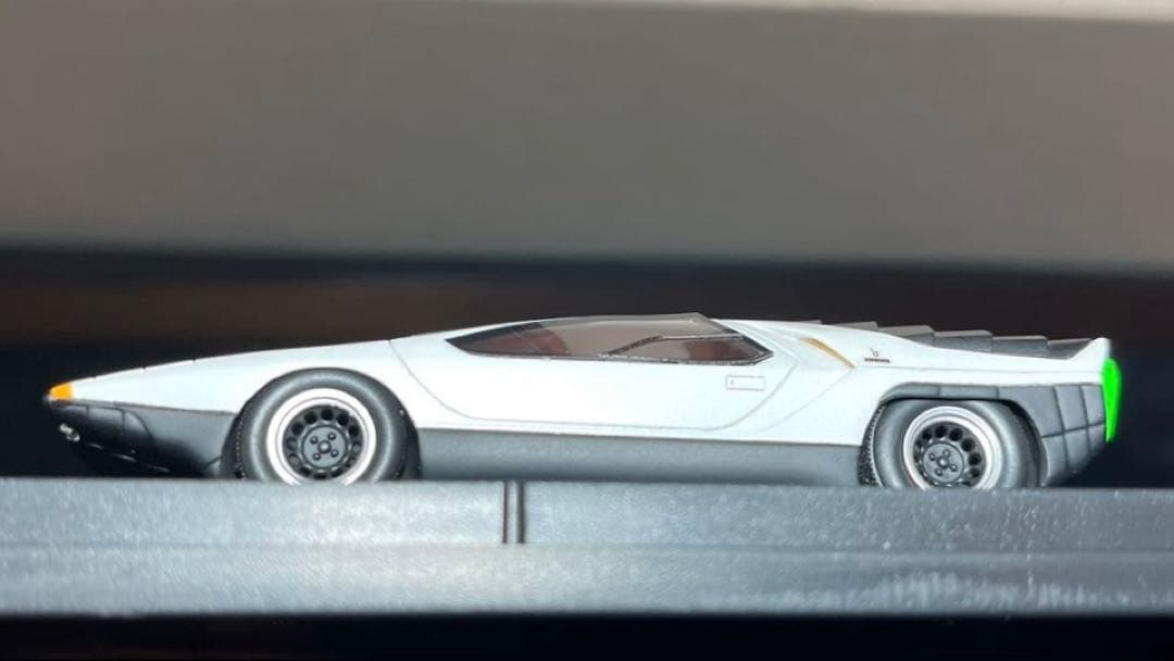 訳あり）ミニカー 1/43 トップマルケス アルファロメオ カラボ 白