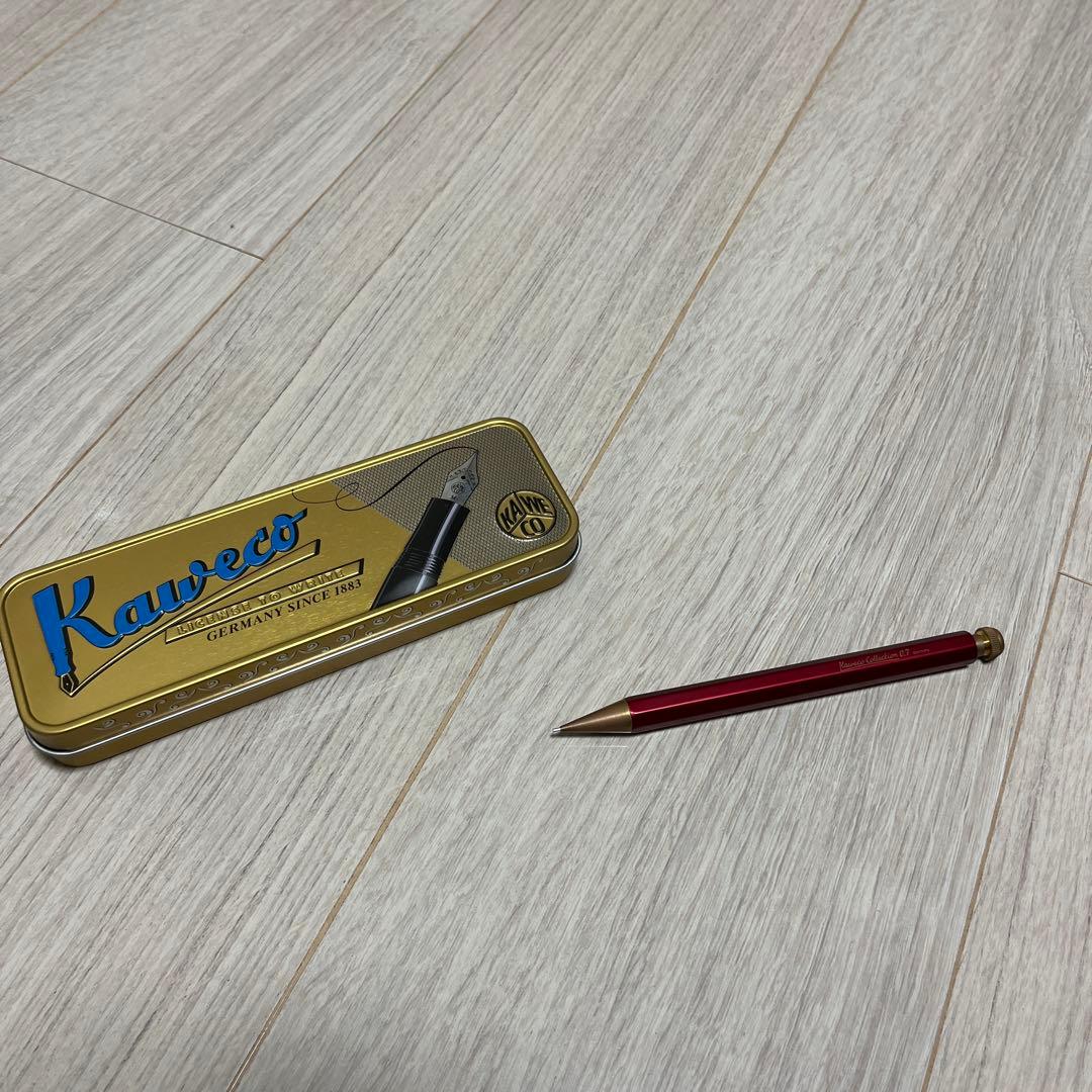 カヴェコスペシャル　レッド　シャーペン0.7ミリ