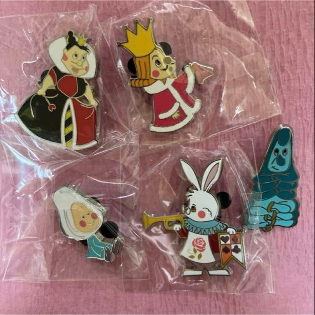 レア　香港　ディズニー　アリス　ピン　ヤングオイスター　ゲーム