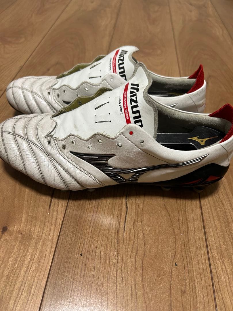 ミズノ　モレリアネオ4Japan